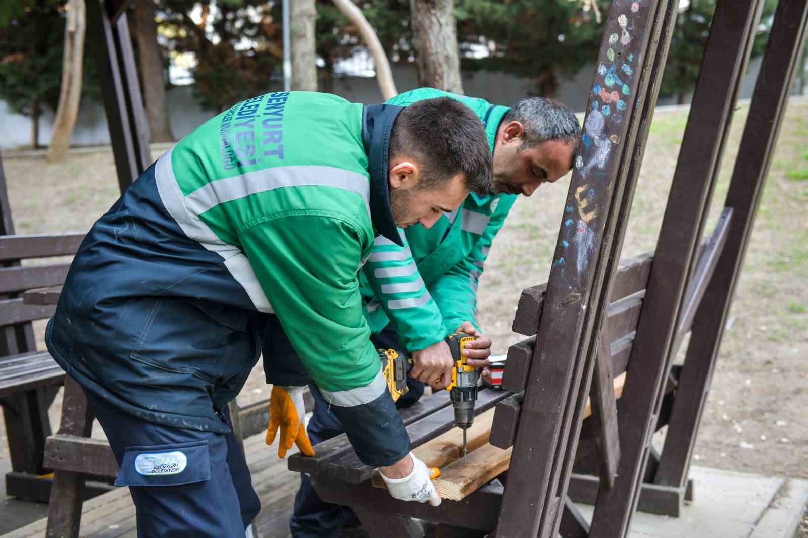 Esenyurt’un parkları yenileniyor