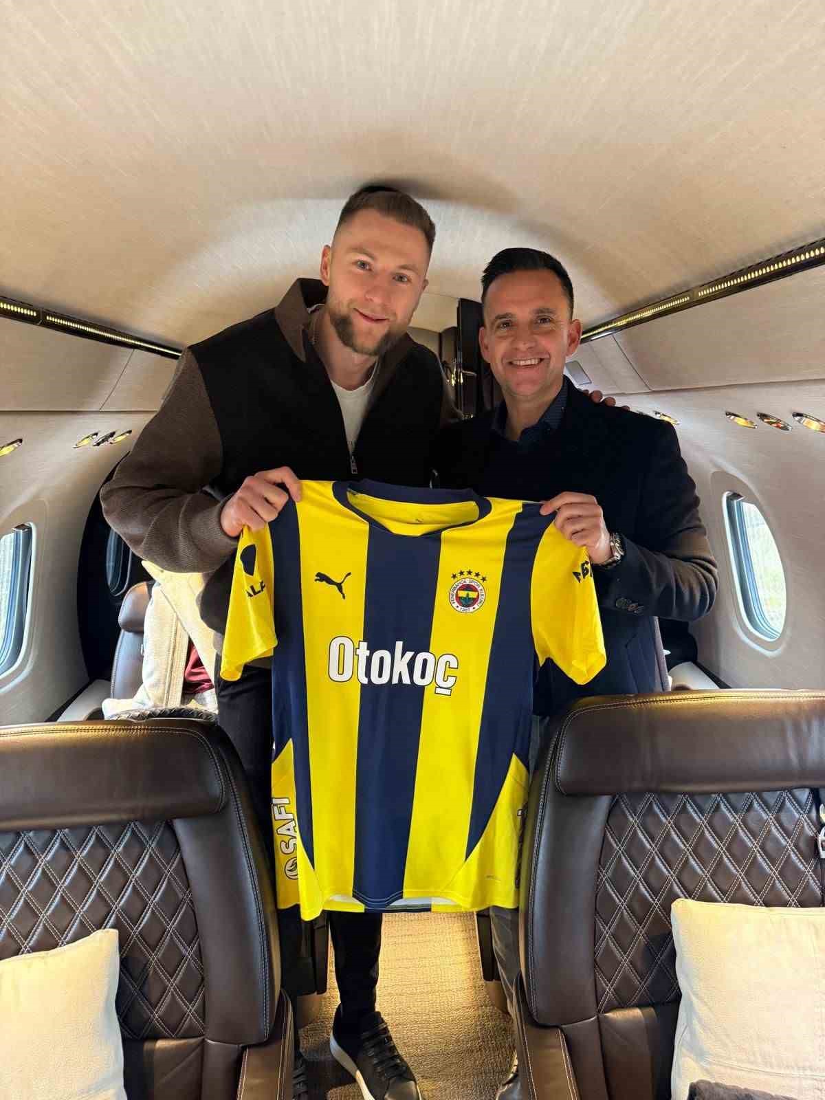 Fenerbahçe: "Milan Skriniar, futbol takımımızın 2024-2025 sezonu devre arası transfer çalışmaları kapsamında görüşmelerini gerçekleştirmek üzere İstanbul’a geliyor."