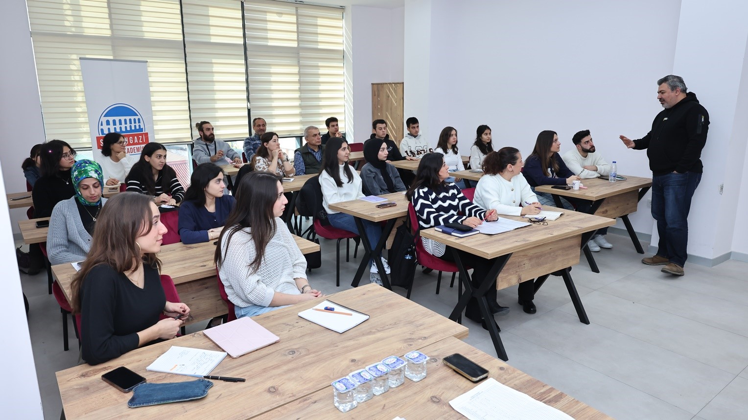 Sultangazi Belediyesi geleceğin sinema yıldızlarını yetiştiriyor