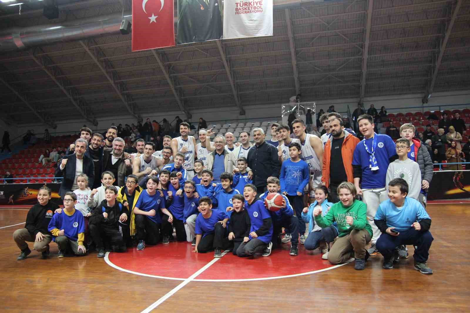 TB2L: Kocaeli BŞB Kağıtspor: 75 - Ankara Genç Akademi: 66