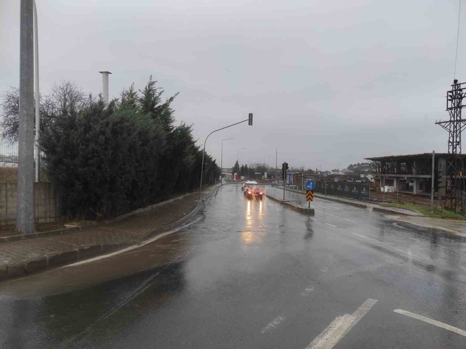 Tekirdağ’da sağanak yağış etkili oldu